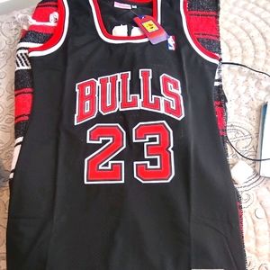 - Hardwood classics Michael Jordan Bulls Jer…